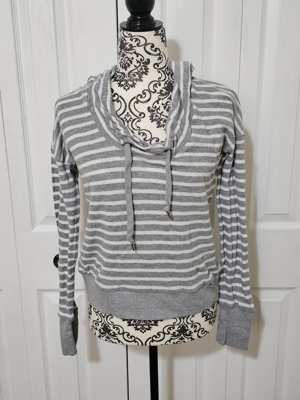 Lorna Jane Life Gray White Striped Cowl Neck Pullover Hoodie - Size Small
